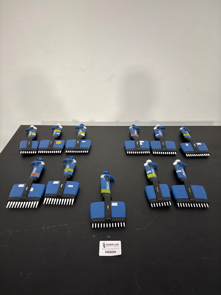 Image of VWR Pipettes x11